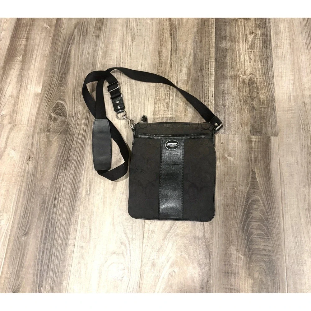 Vintage Coach Signature Stripe Crossbody Bag Black Brown
